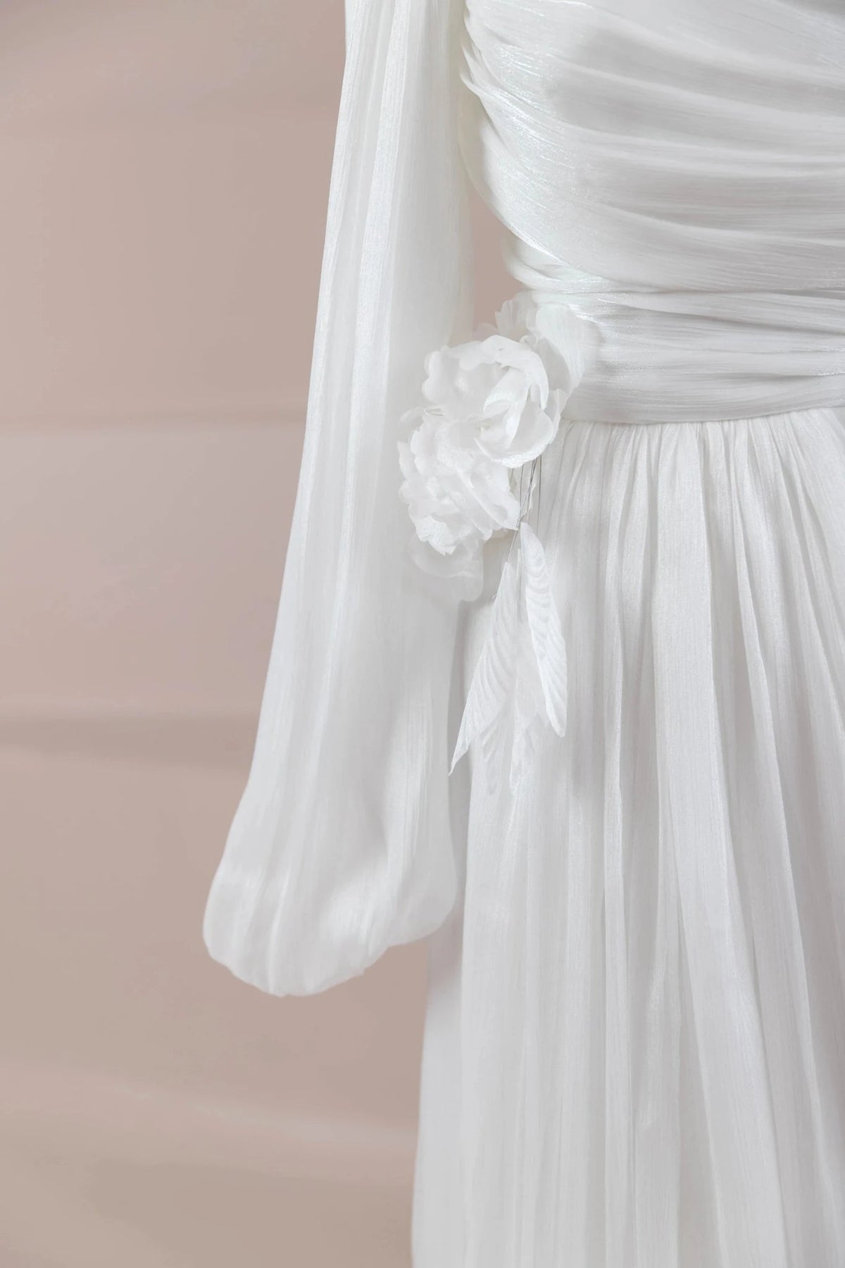 Çiçekli Lotus Tesettür Abiye - BEJ